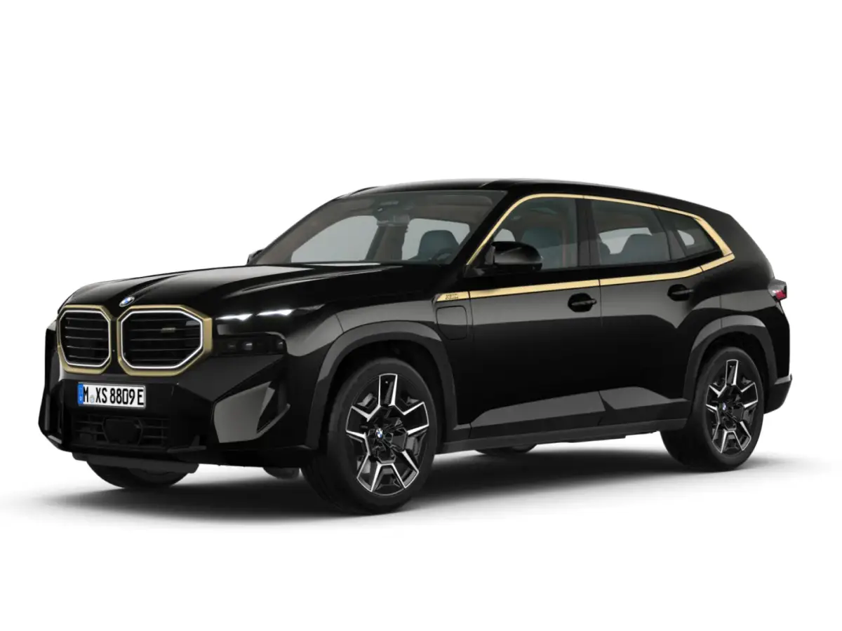 BMW XM BLACK SAPPHIRE